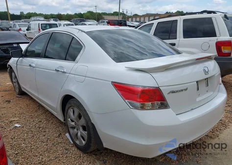 2010 Honda Accord 3.5 Ex-L z USA, uszkodzony, nr VIN 5KBCP3F81AB012685